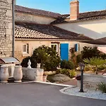 D'hotes Chez Jacques فندق مبيت وإفطار
