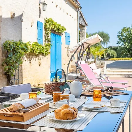 D'hotes Chez Jacques Saint-Martin-de-Fraigneau