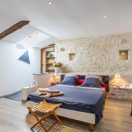 D'hotes Chez Jacques Saint-Martin-de-Fraigneau