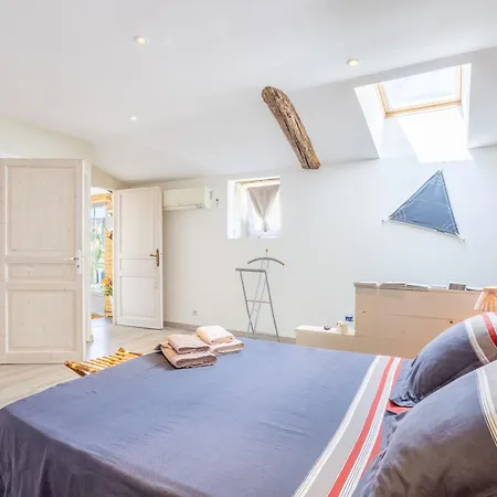 D'hotes Chez Jacques 4* Saint-Martin-de-Fraigneau