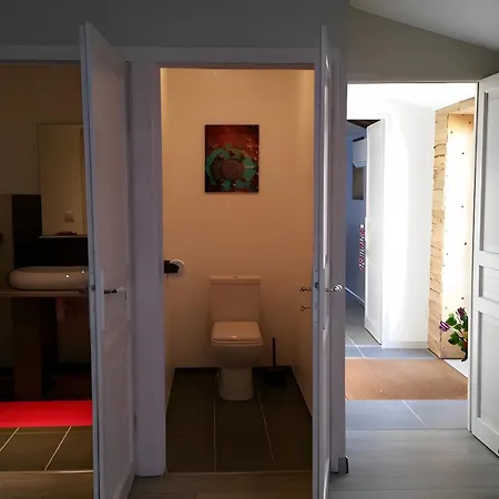 D'hotes Chez Jacques Saint-Martin-de-Fraigneau