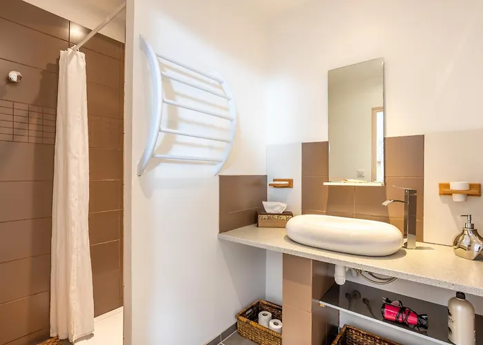 D'hotes Chez Jacques Saint-Martin-de-Fraigneau